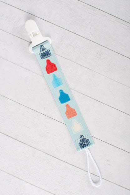 Ear Tags Paci Clip